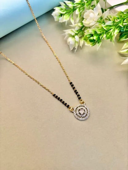SHalo Modern Mangalsutra Set gold